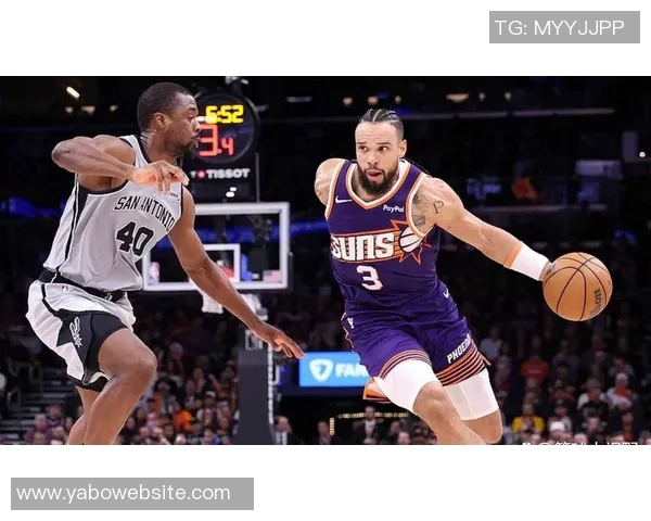 狄龙三分球表现出色半场15分3篮板助力球队争胜 狄龙三分球表现出色半场15分3篮板助力球队争胜