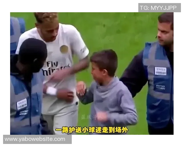 小球迷罕见疾病不屈精神造访桑托斯与内马尔亲密互动温暖人心